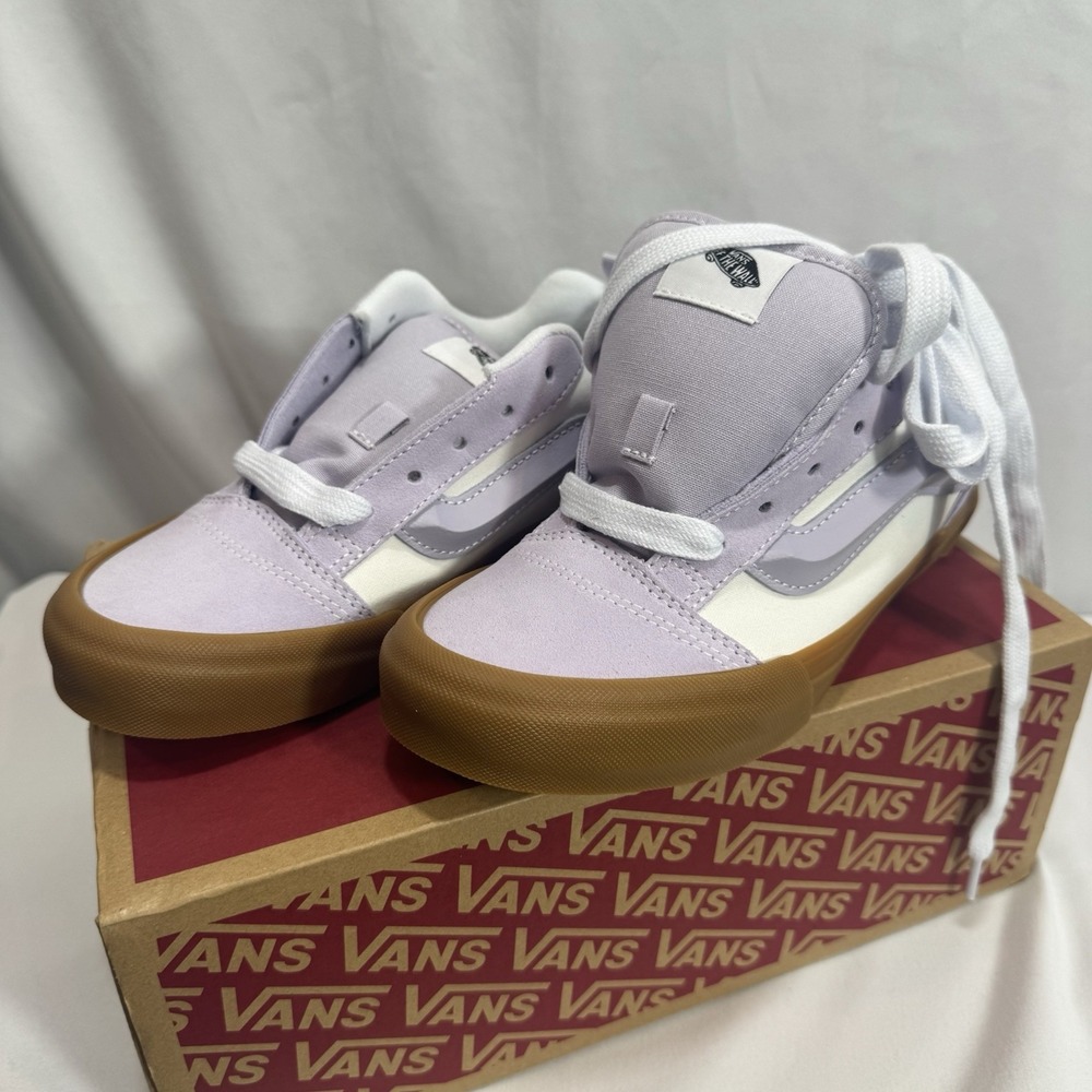 VANS Knu Skool Lavender Suede Low Top Sneaker Kids US 5 New w/ Box